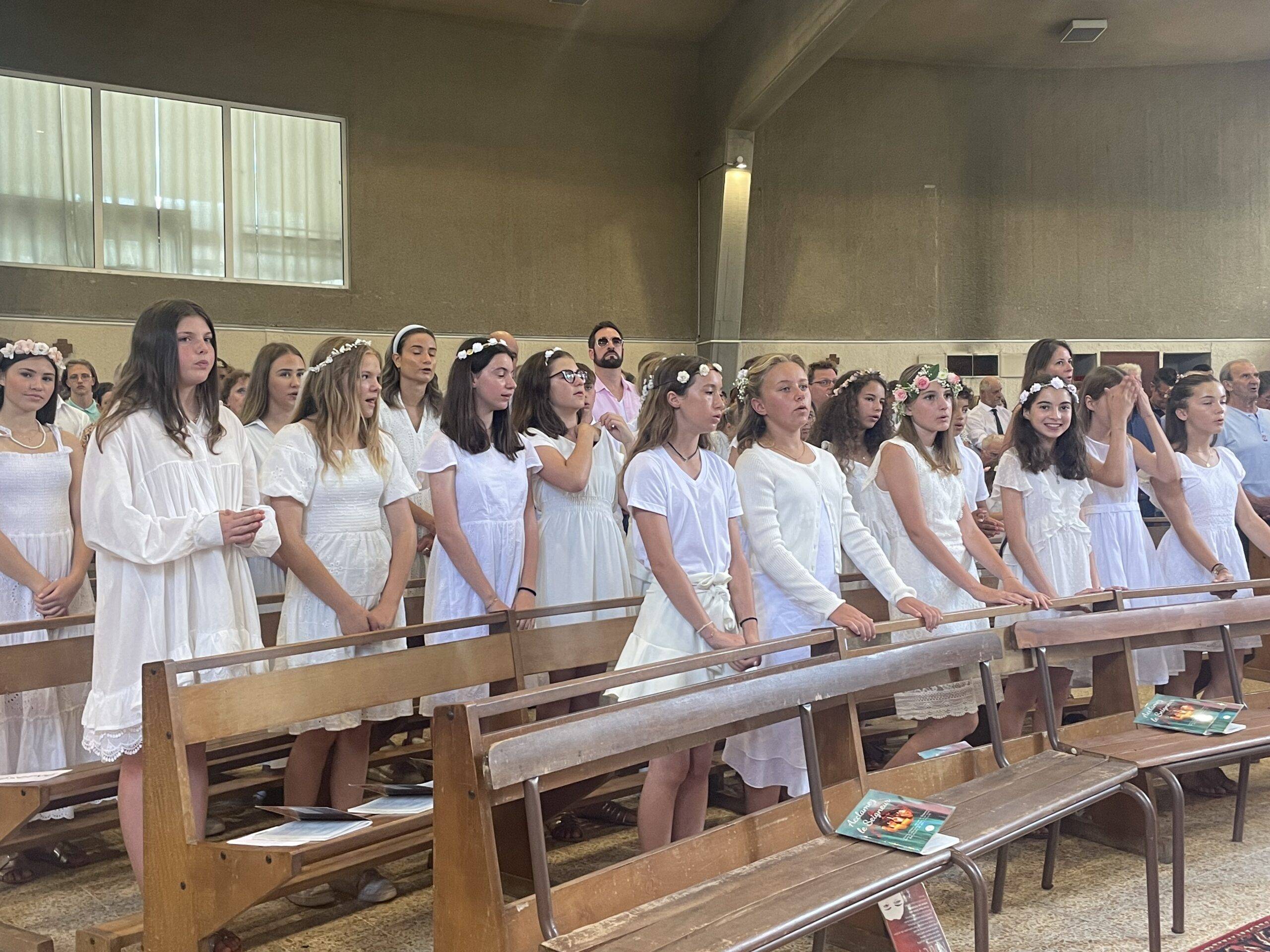 21 Premières Communions des enfants de l'Institut Stanislas à Notre